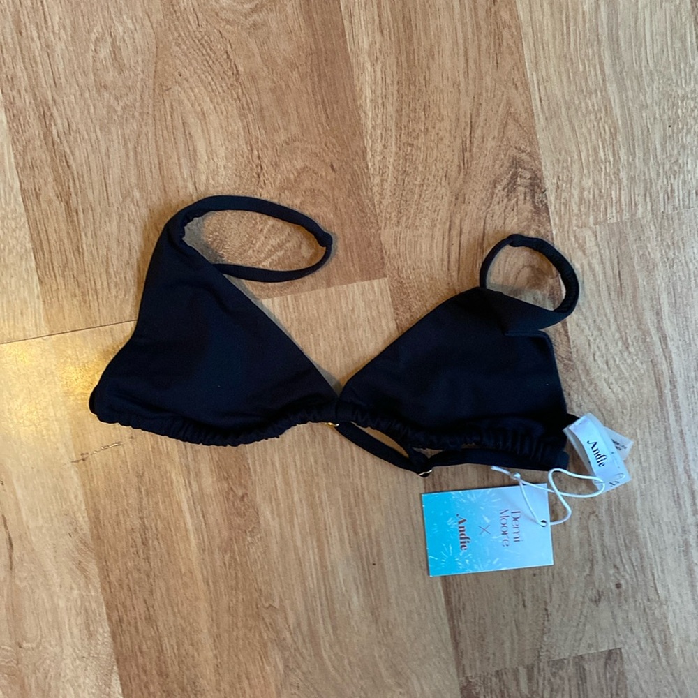Andie Swim and Demi Moore The Tropez bikini top NWT